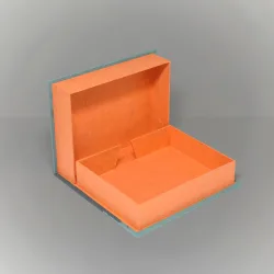 Custom Clamshell Boxes