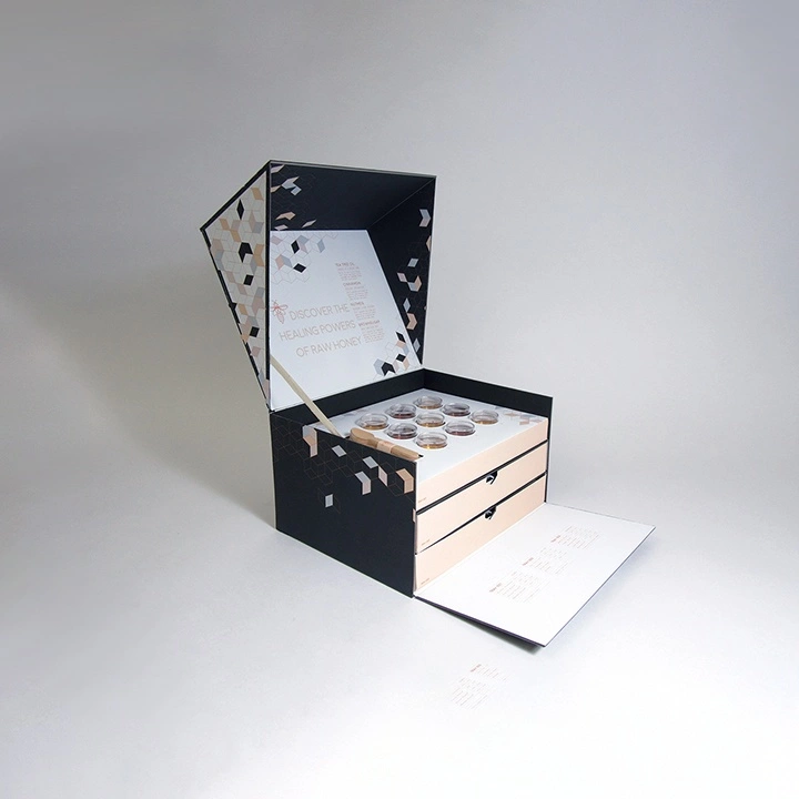 presentation boxes with lids
